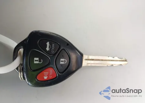 2007 Toyota Camry Le V6 z USA, uszkodzony, nr VIN 4T1BK46K17U503439